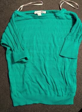 Forever 21 Kelly Green Sweater Top Size Small